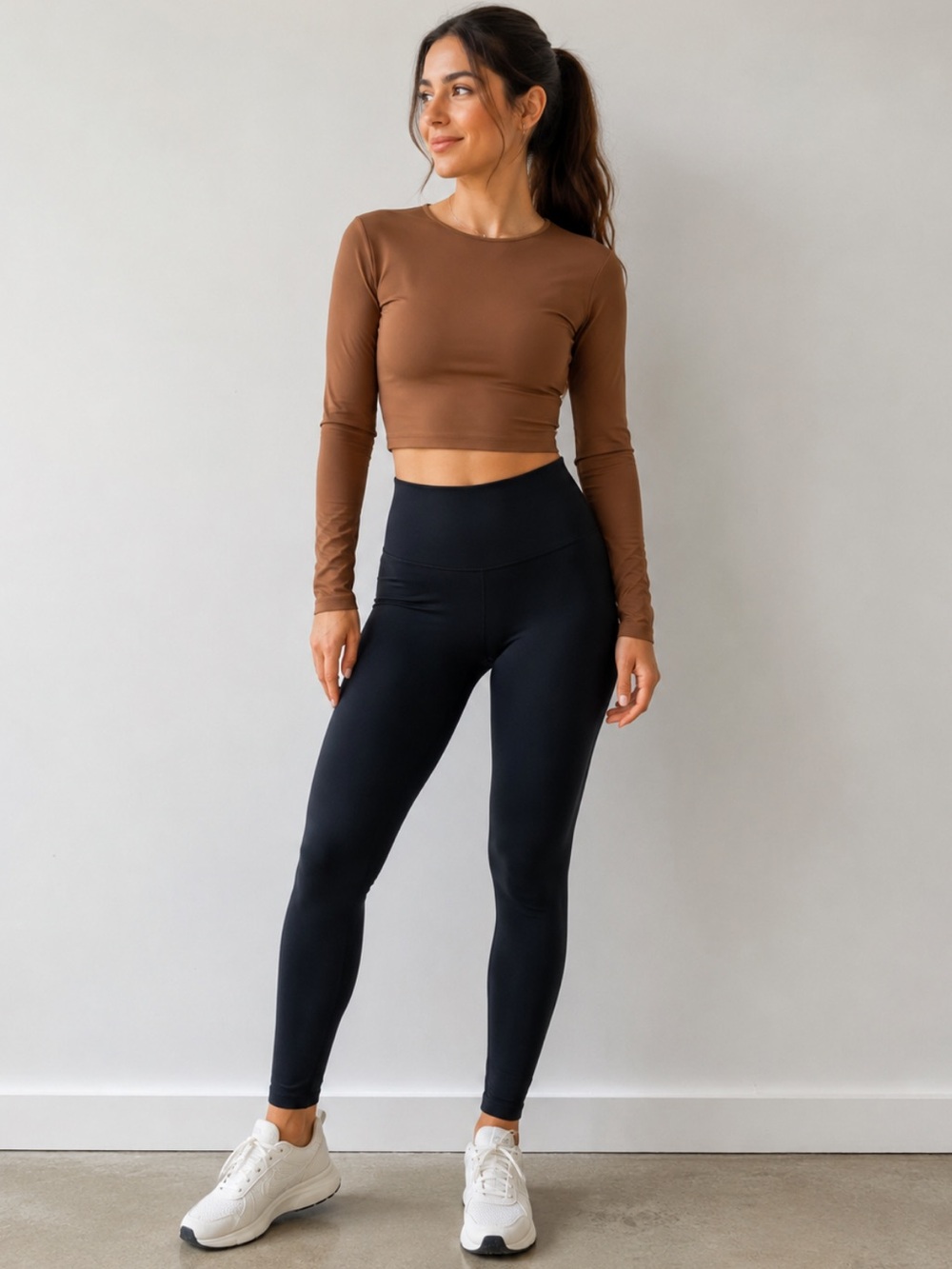 NWT UNLABELED Camel Brown Long Sleeve Crop Workout Top Sz S/M